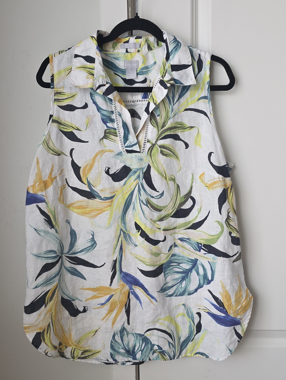 Chico's 100% Linen Sleeveless Tropical Top with Blue, Yellow & Green